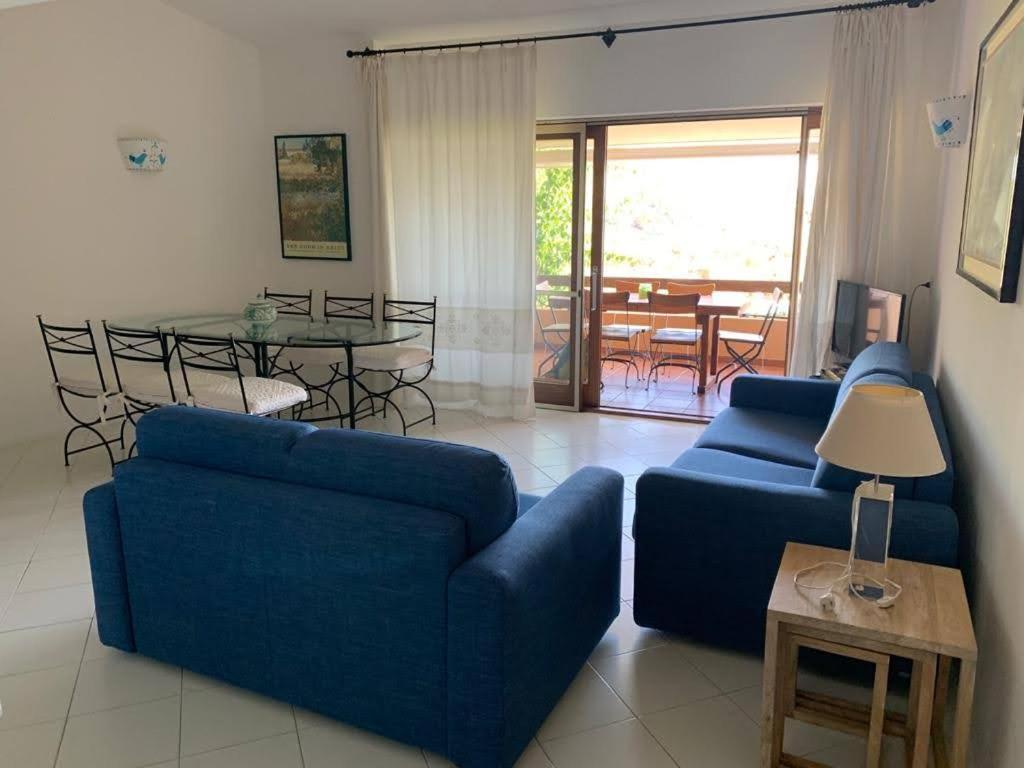 Residenze Coda Cavallo San Teodoro  Exteriör bild