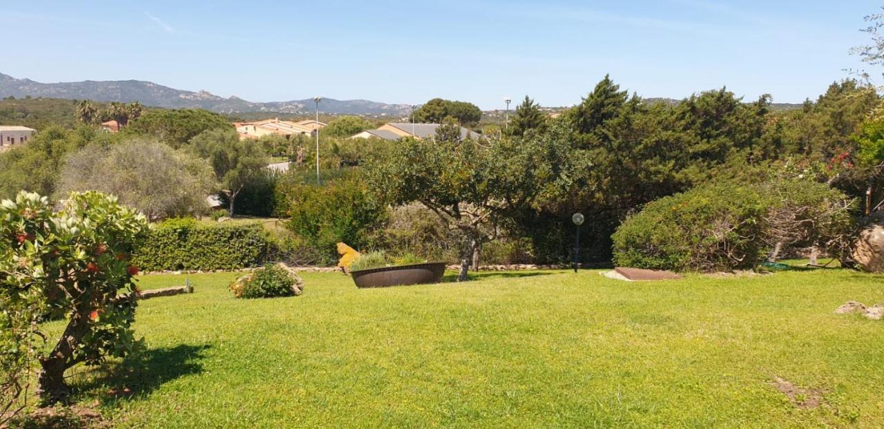 Residenze Coda Cavallo San Teodoro  Exteriör bild