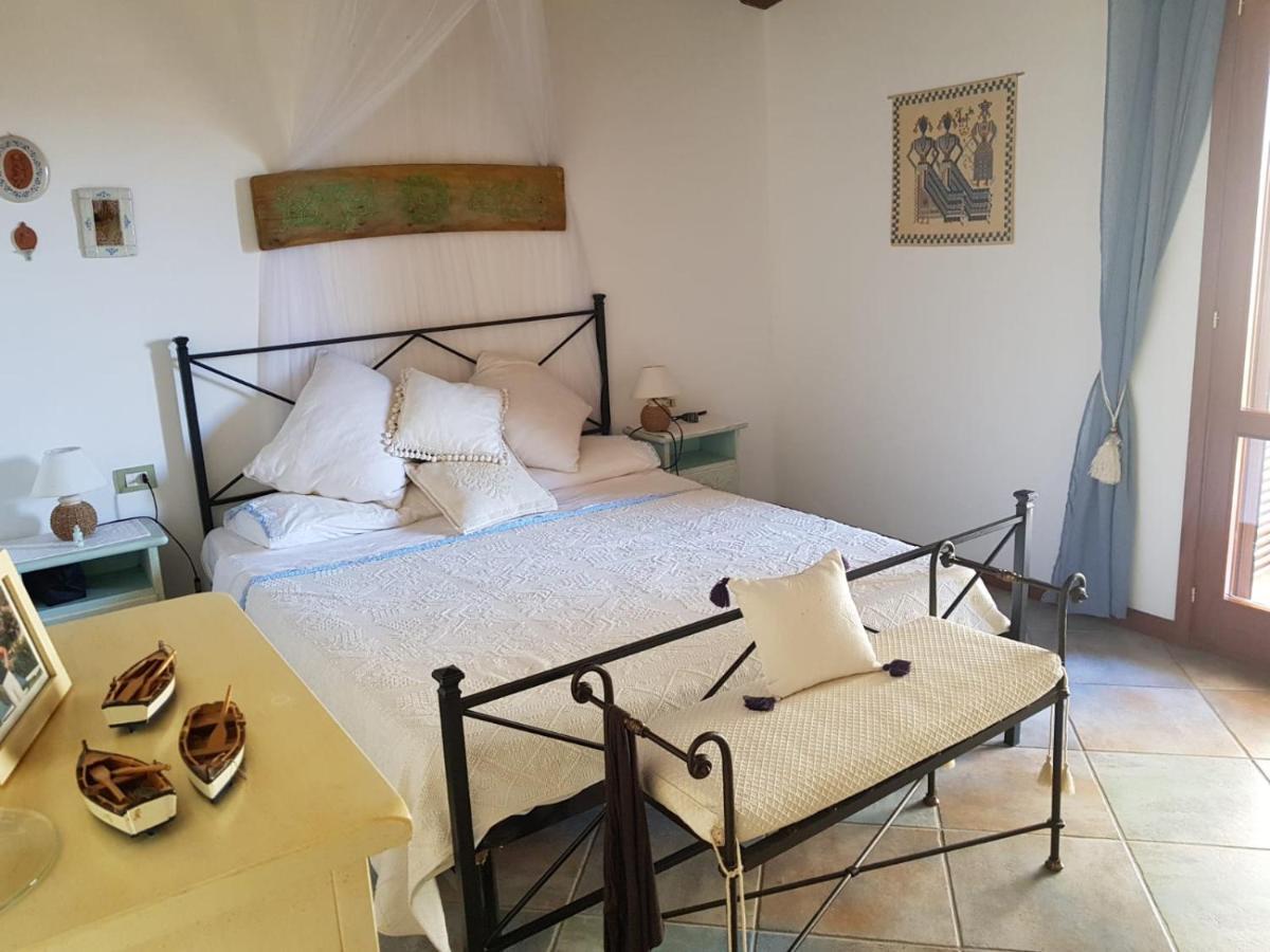 Residenze Coda Cavallo San Teodoro  Exteriör bild