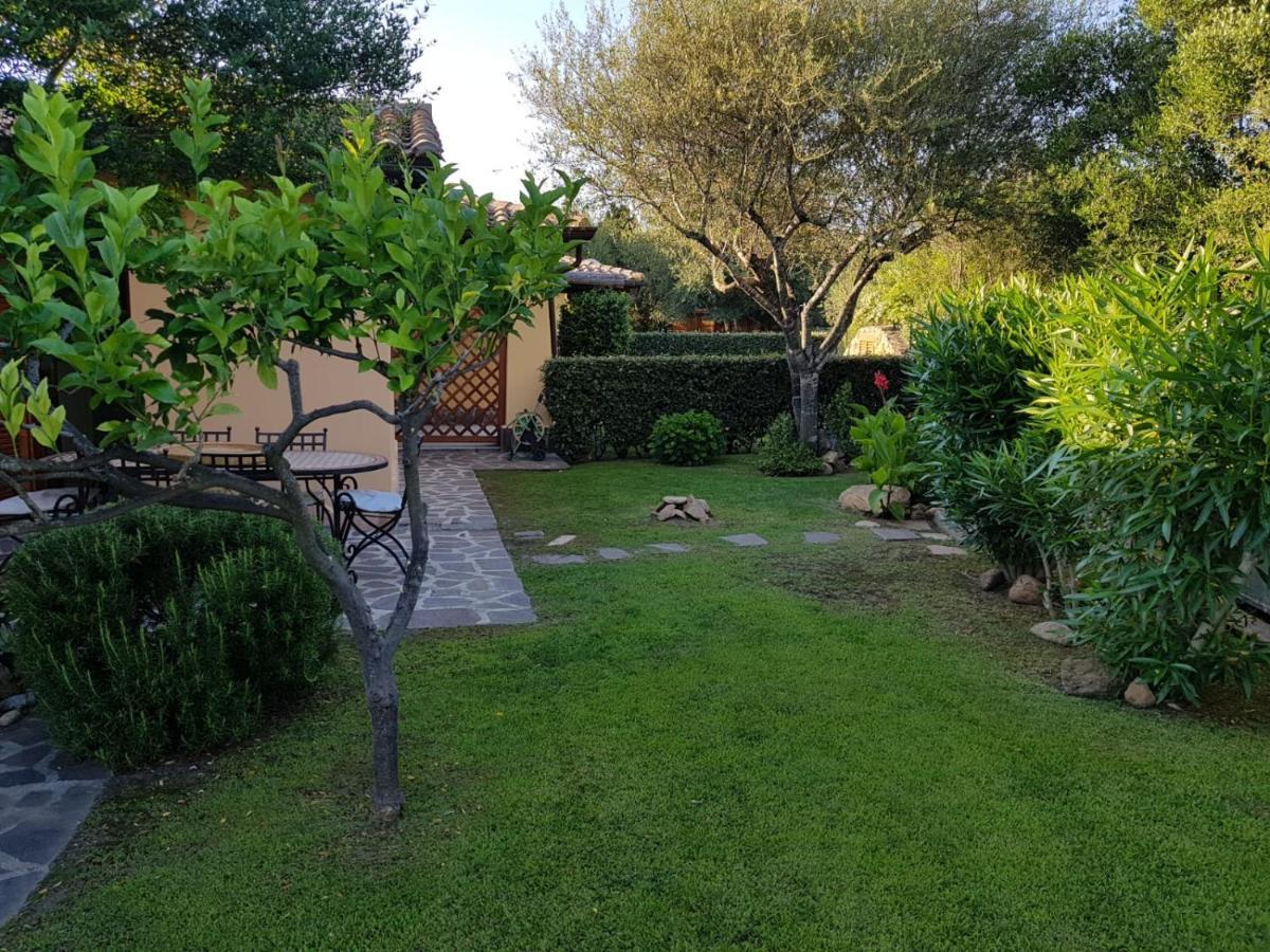 Residenze Coda Cavallo San Teodoro  Exteriör bild