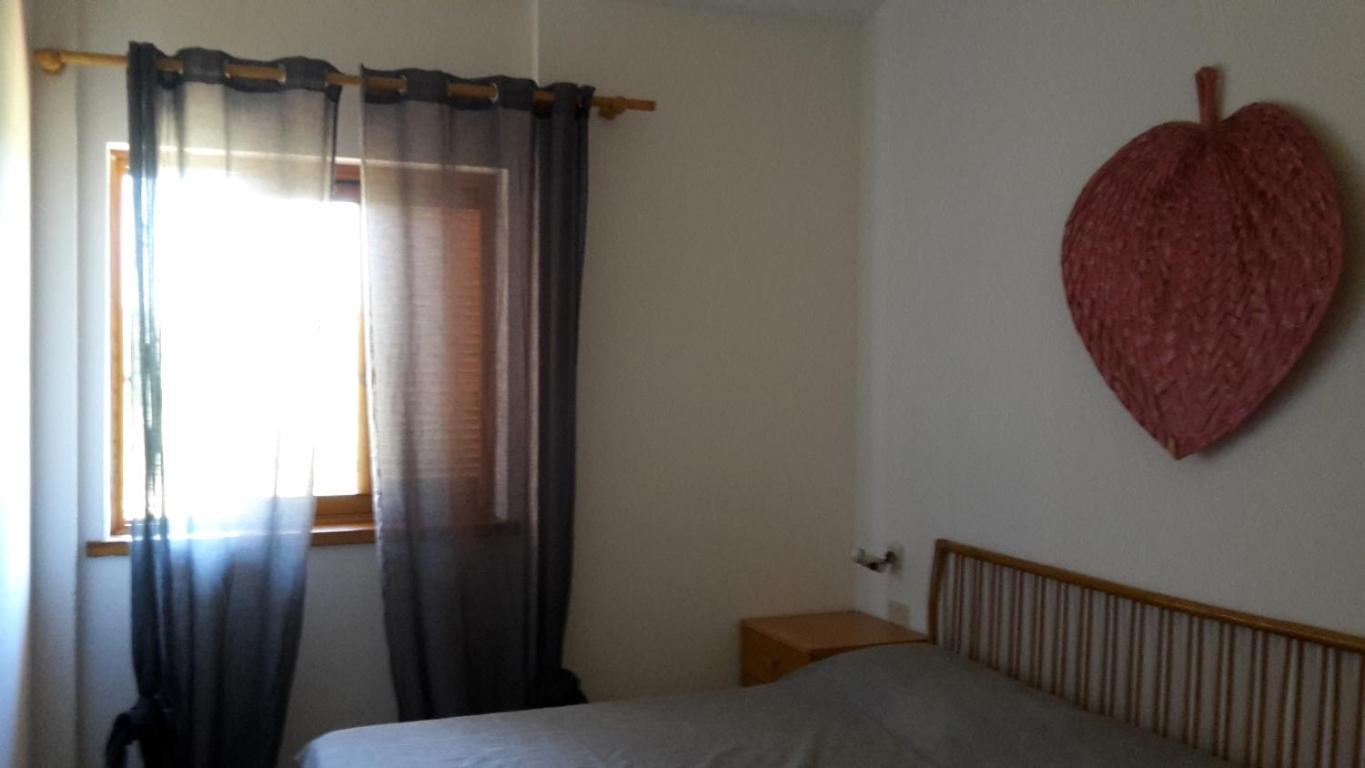 Residenze Coda Cavallo San Teodoro  Exteriör bild