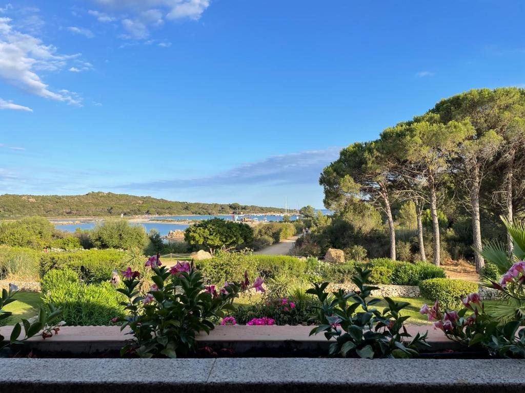 Residenze Coda Cavallo San Teodoro  Exteriör bild