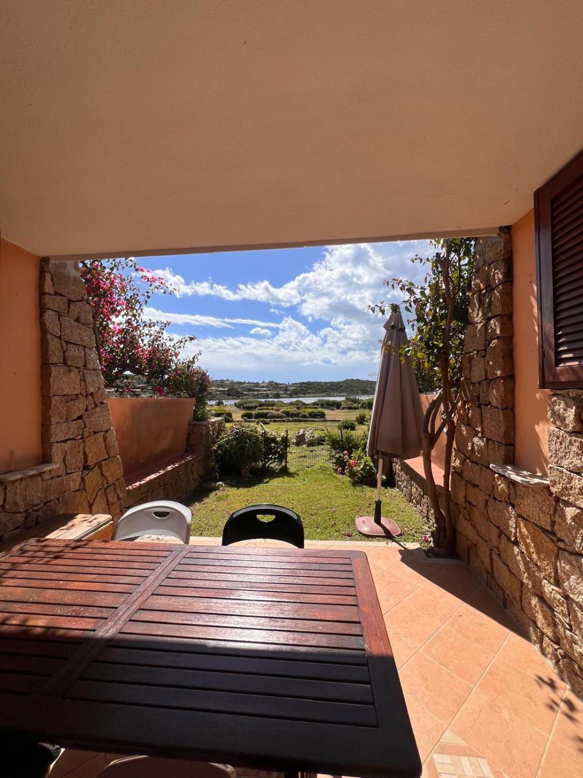 Residenze Coda Cavallo San Teodoro  Exteriör bild