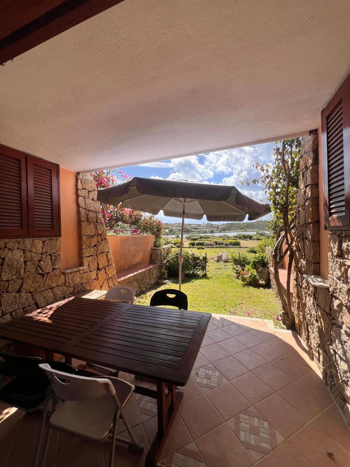 Residenze Coda Cavallo San Teodoro  Exteriör bild