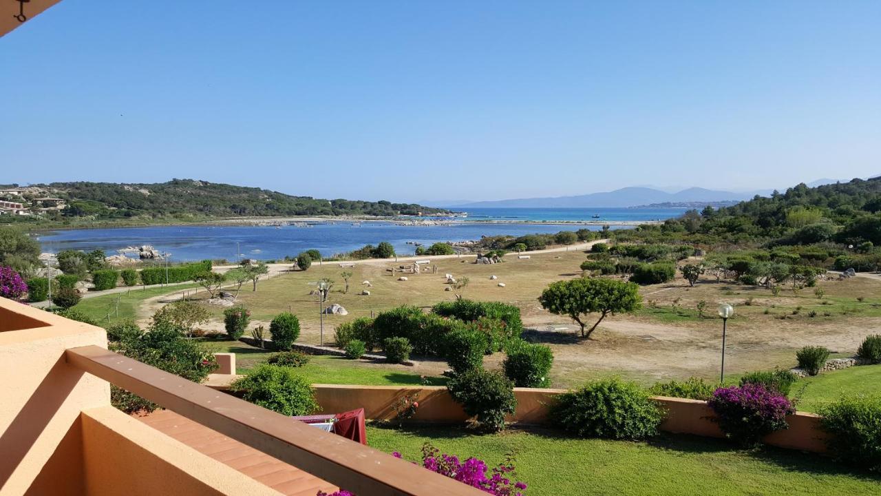Residenze Coda Cavallo San Teodoro  Exteriör bild